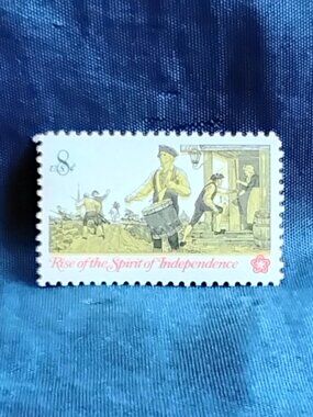 Uncirculated USA 1973 Rise of the Spirit of Independence 8 Cent Stamp!!